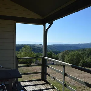 https://le-chardonneret-du-domaine-du-moulin.hotels-rhonealpes.com